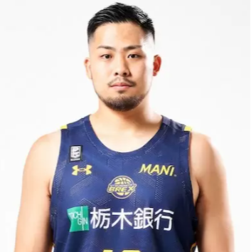 https://img.chengpinban.com/img/basketball/player/9cd27fce0f41150ef28429d98aa1aa36.png